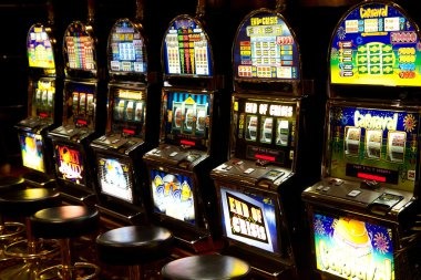92 2d High-Stakes Room Feel